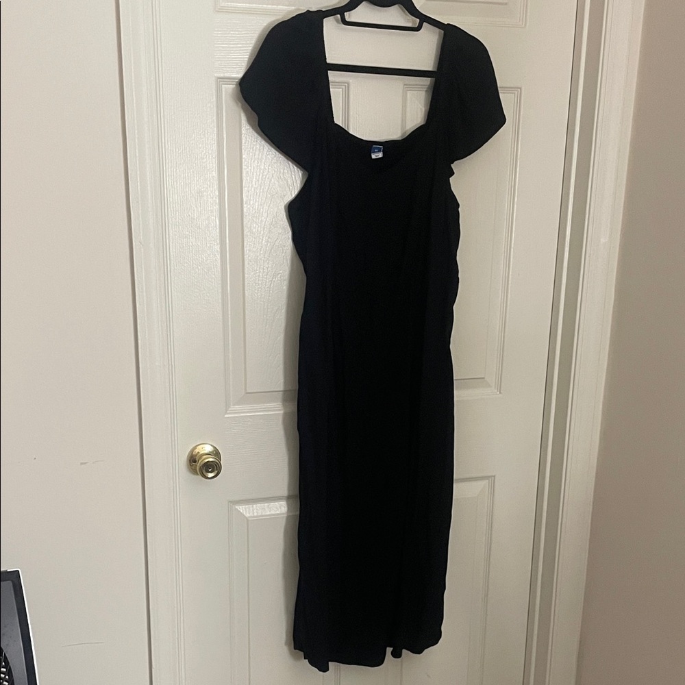 Black Dress with Short Sleeves